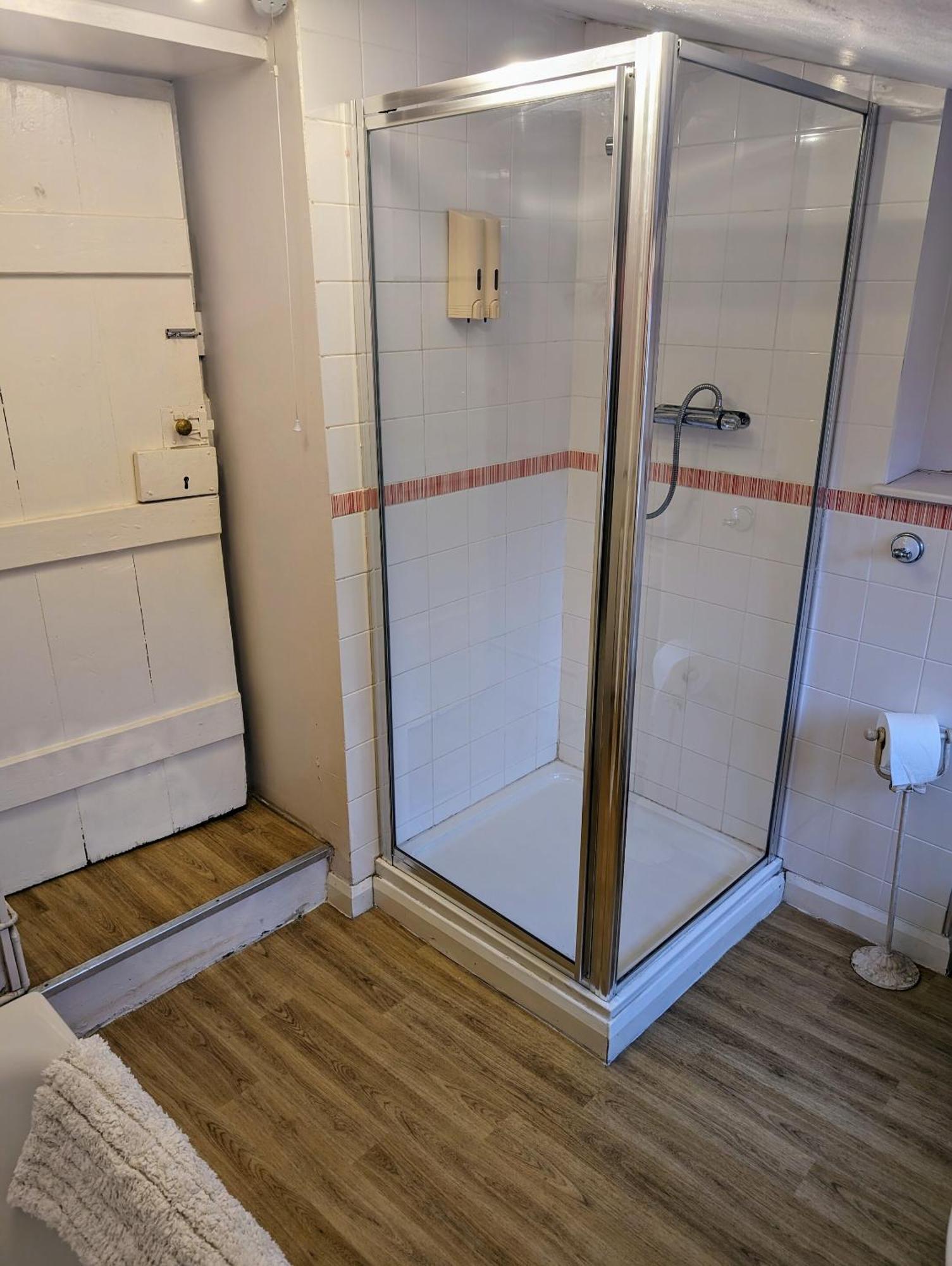 เดอะ บาร์โทโลมิว อาร์ม Bed & Breakfast Maidford ภายนอก รูปภาพ